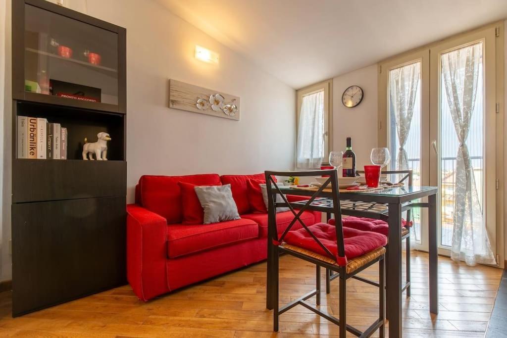 Unique & Strategic Flat, 50M From M4 Station Apartment Milan Exterior photo